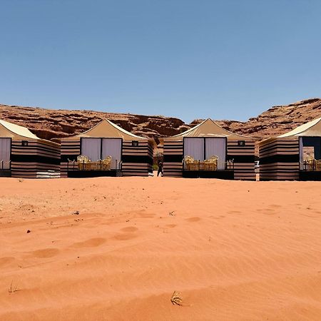 Desert Bedouin Adventure Hotel Wadi Rum Exterior foto