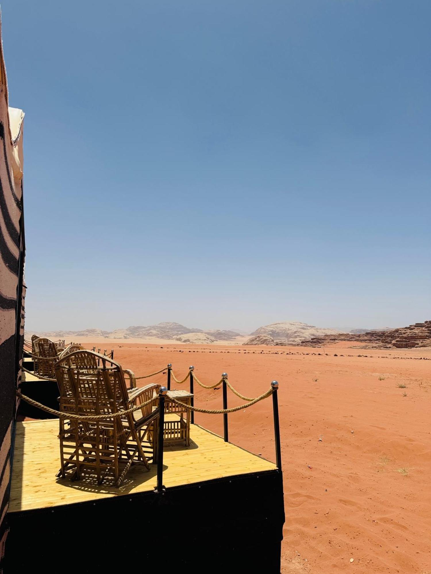 Desert Bedouin Adventure Hotel Wadi Rum Exterior foto