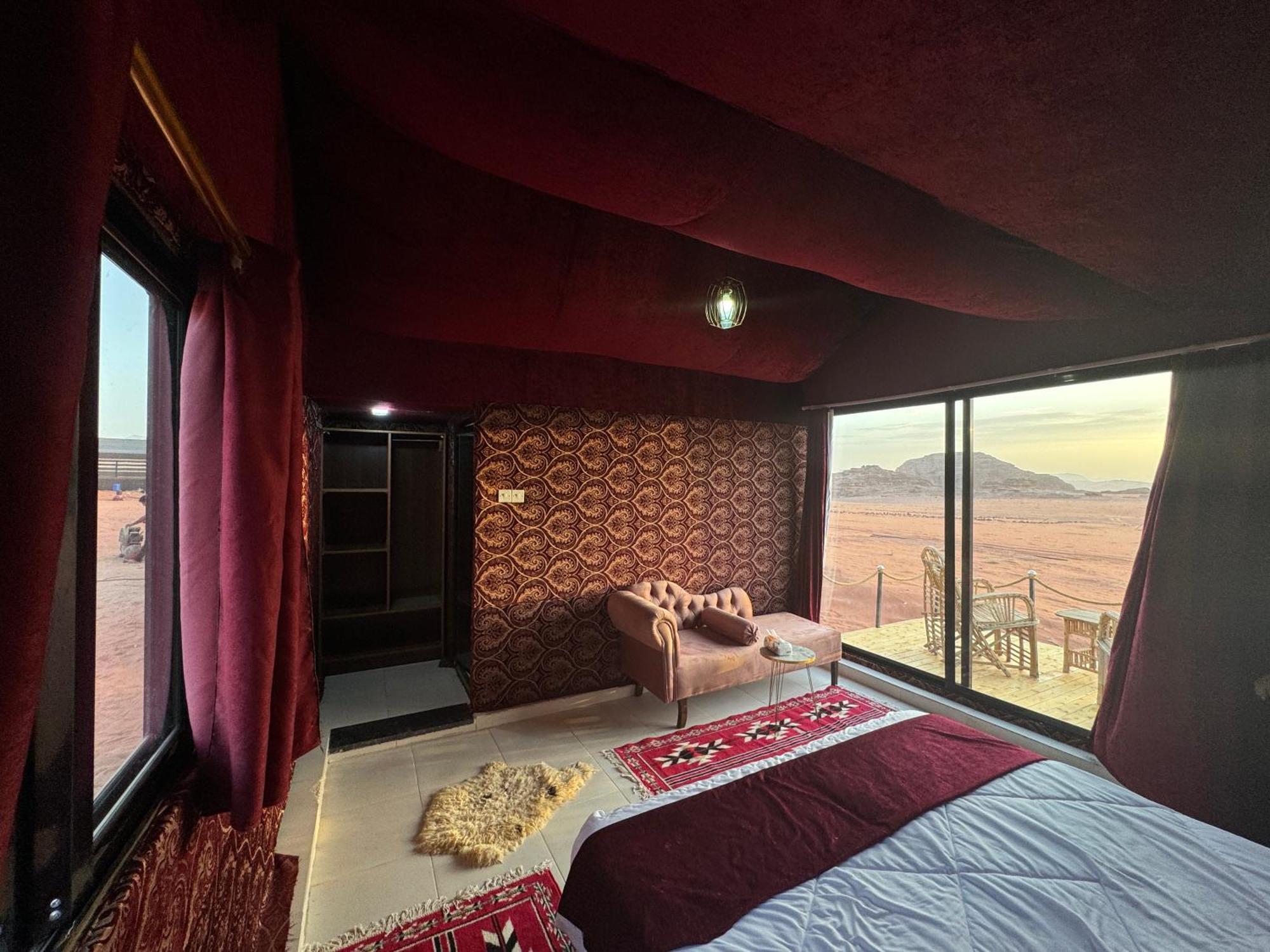 Desert Bedouin Adventure Hotel Wadi Rum Exterior foto